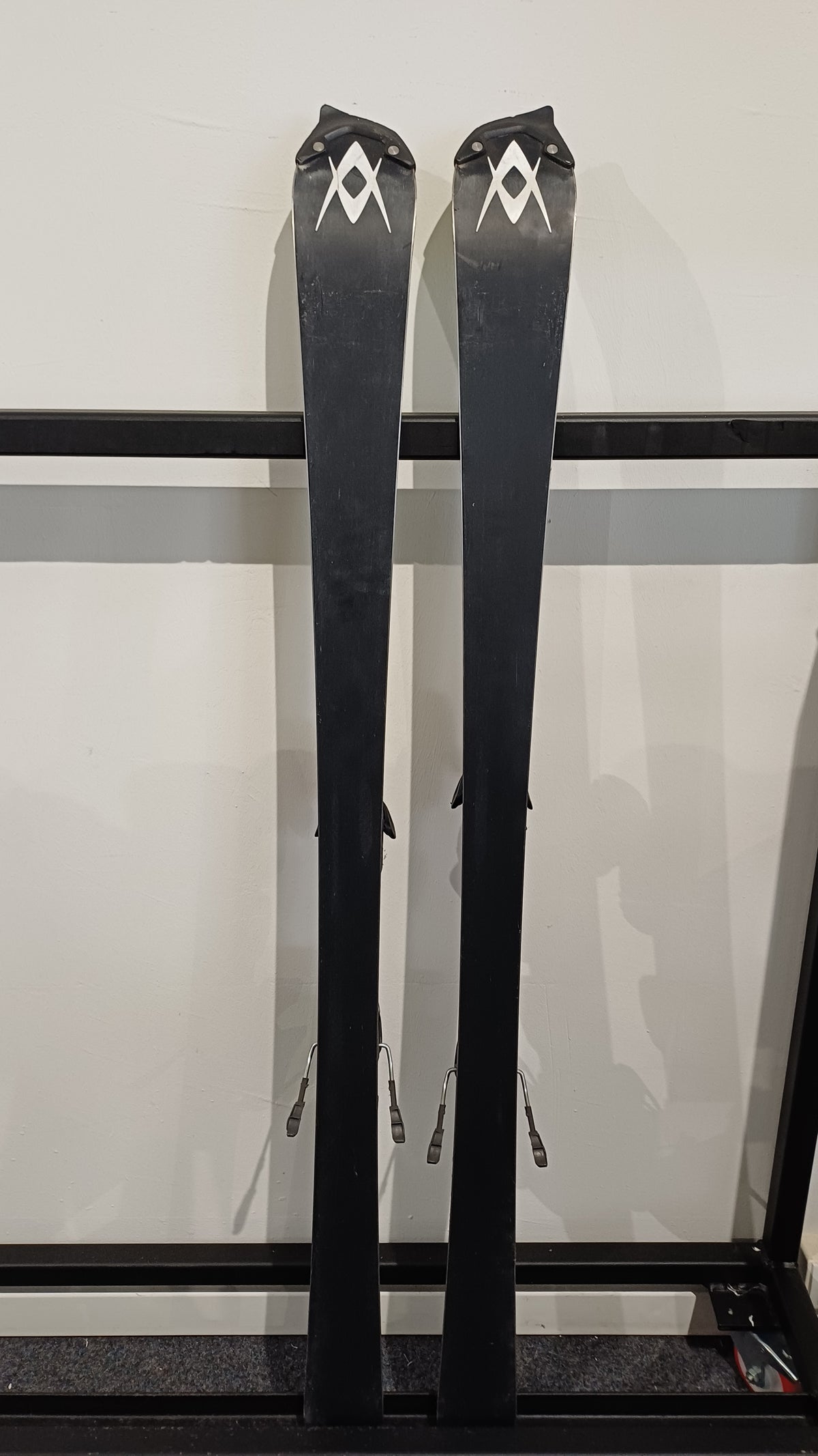 Völkl racetiger speed wall 143 cm