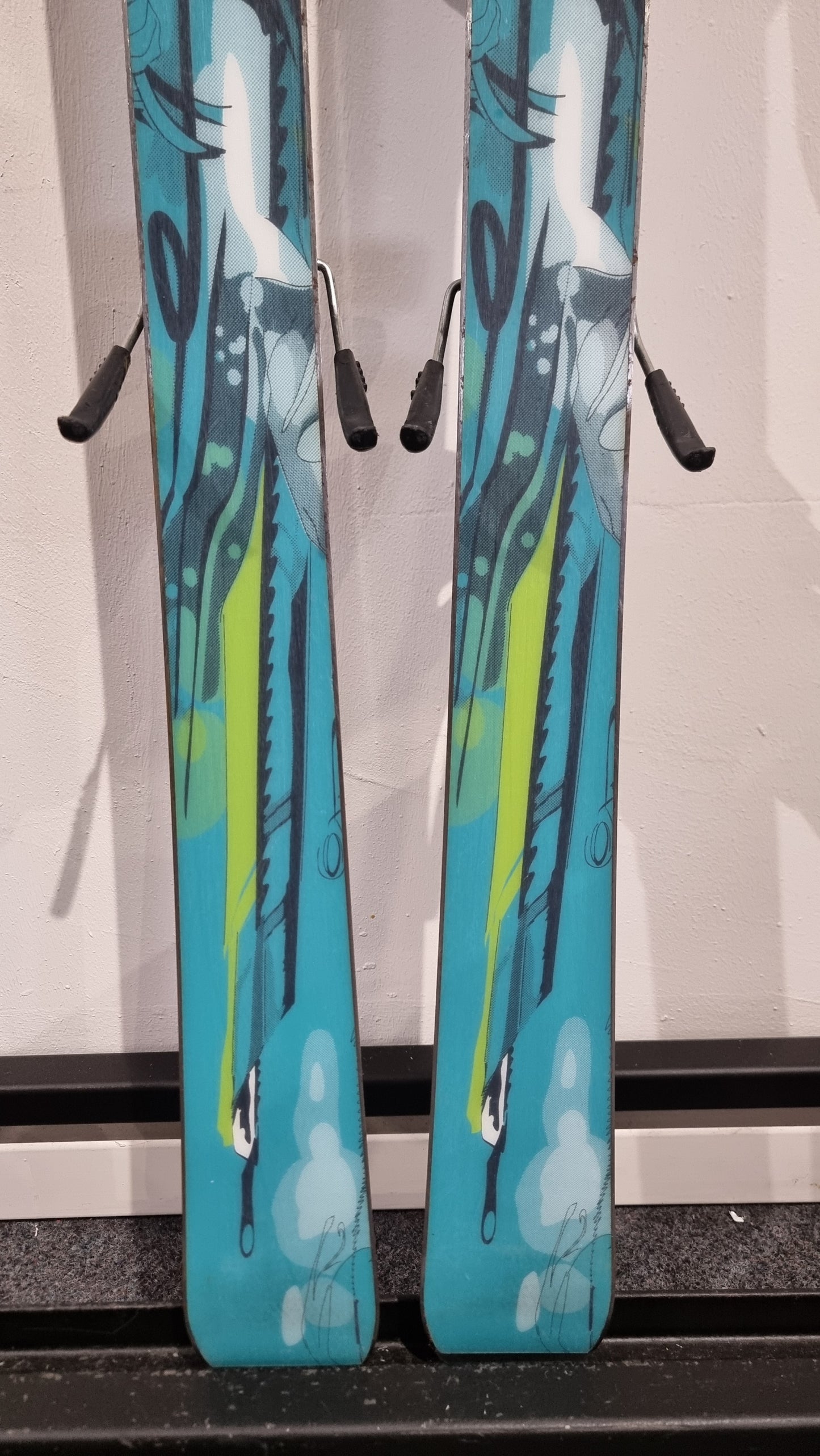Head Beauty Performance 163cm