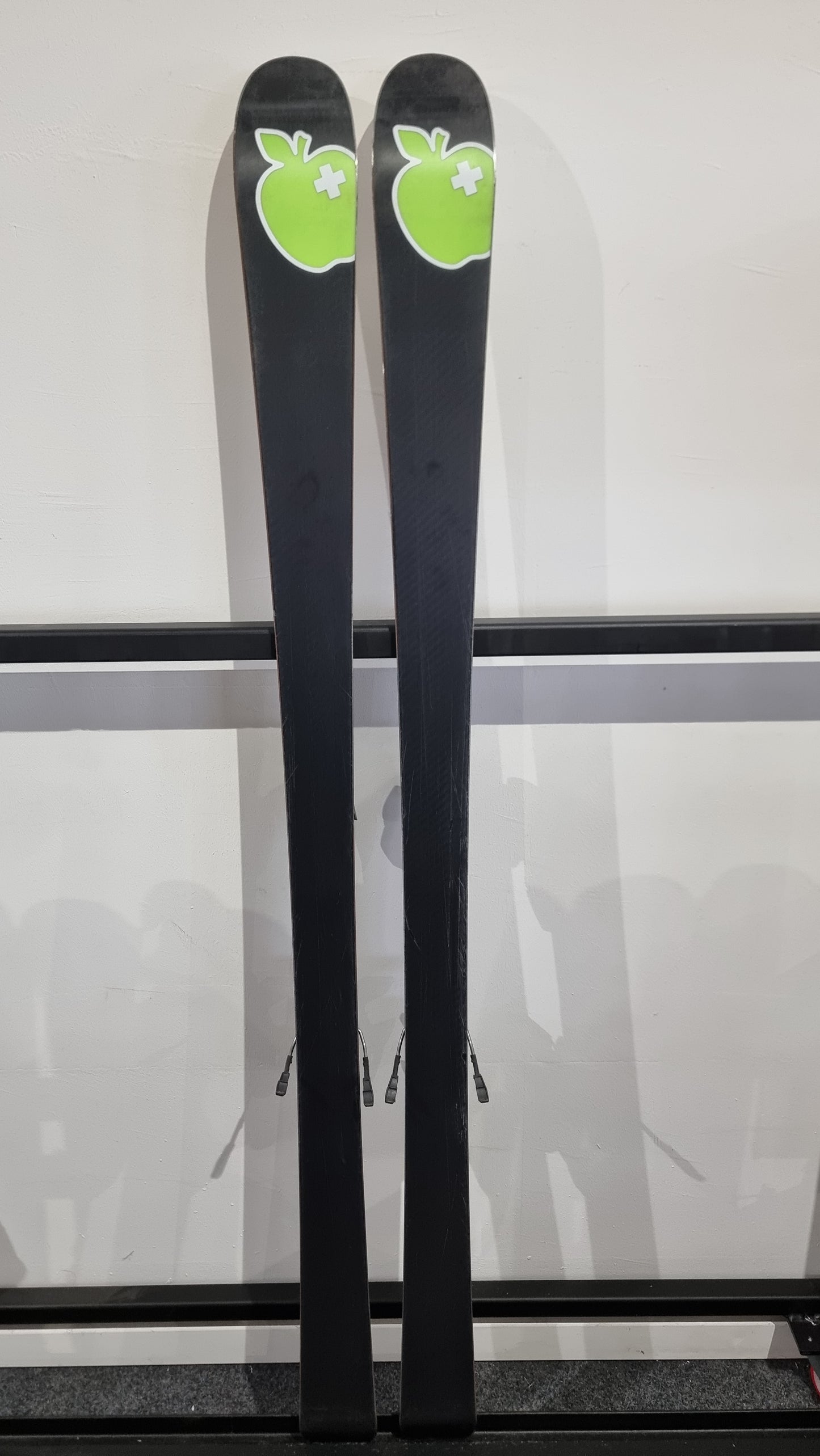 Movement ZIP 174cm