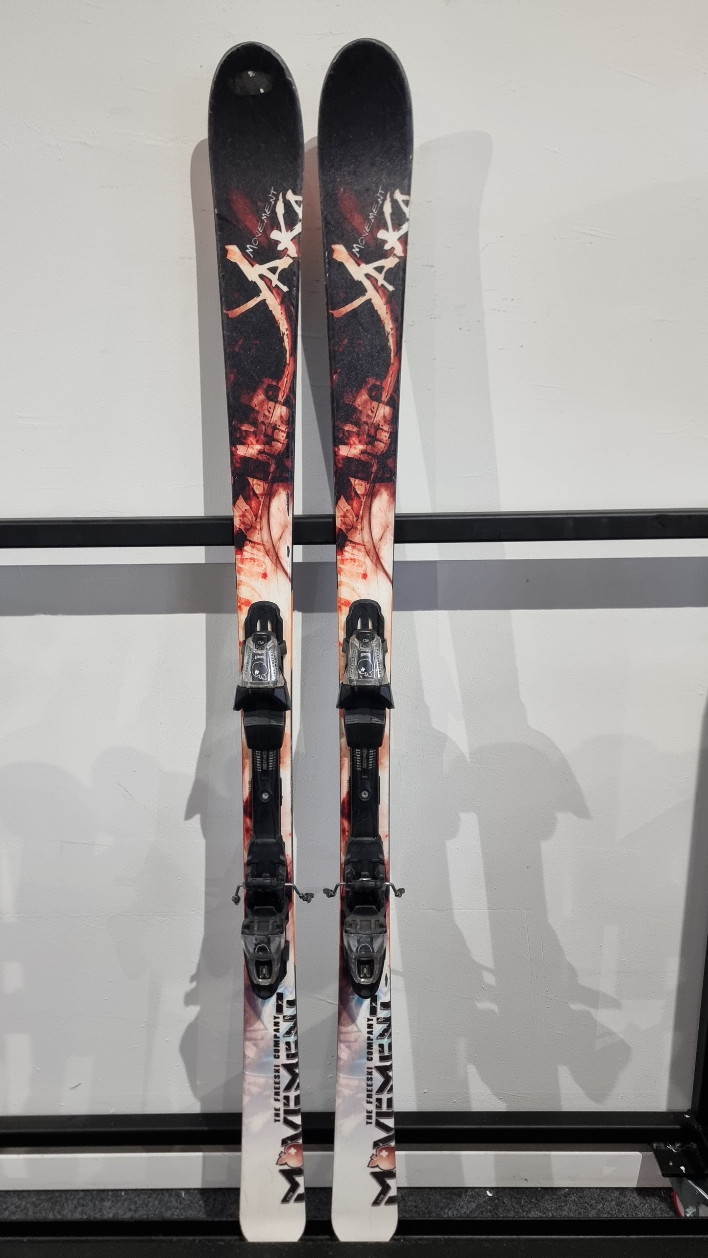 Movement Yaka 175cm