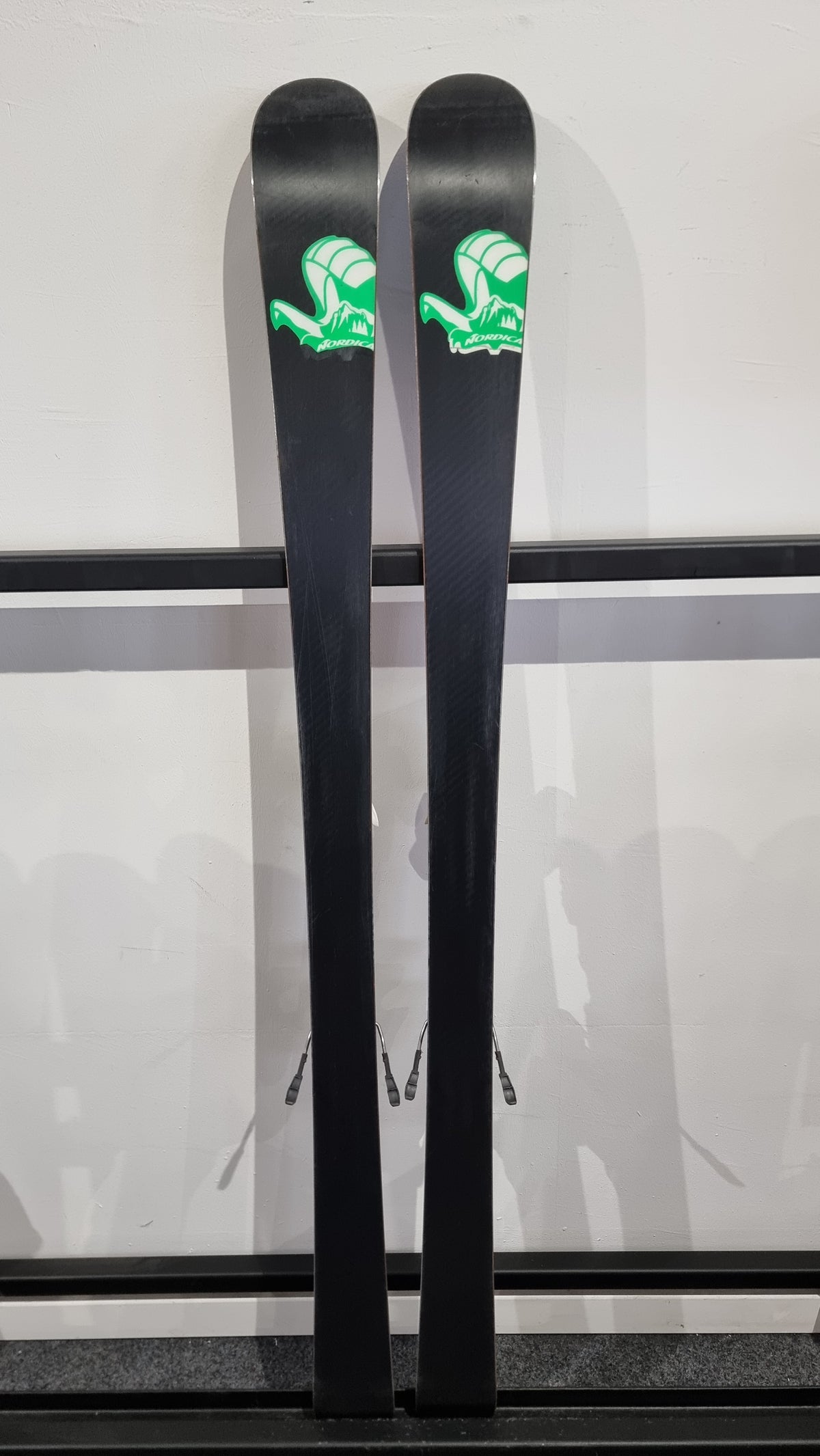 Nordica Belle to Belle 162cm